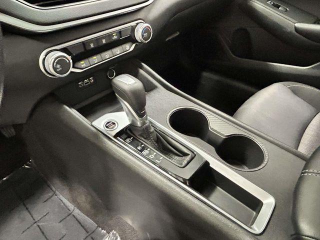 Nissan Altima  2025
