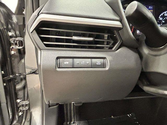 Nissan Altima  2025