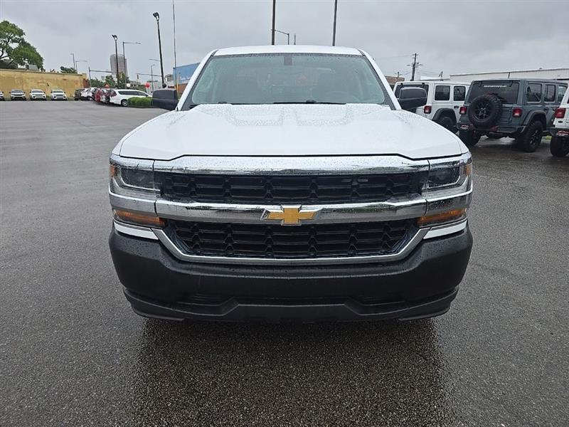Chevrolet Silverado 1500  2018