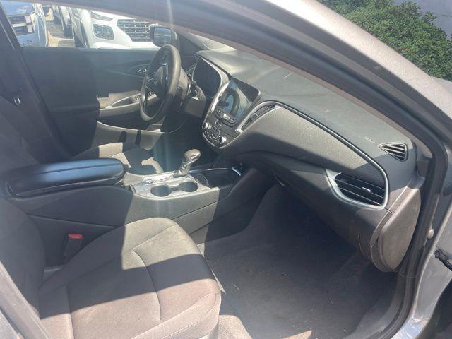Chevrolet Malibu  2024