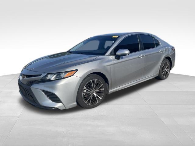 Toyota Camry  2019