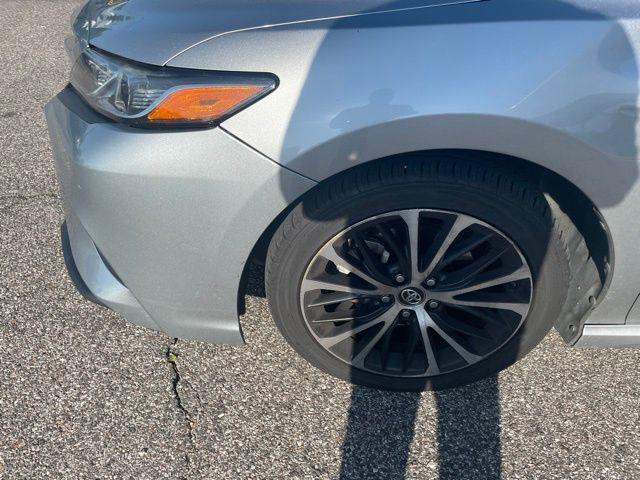 Toyota Camry  2019
