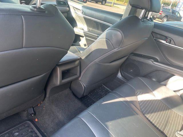 Toyota Camry  2019