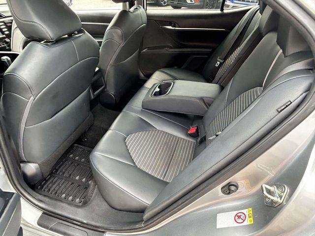 Toyota Camry  2019