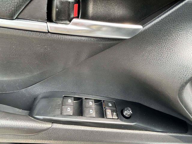Toyota Camry  2019