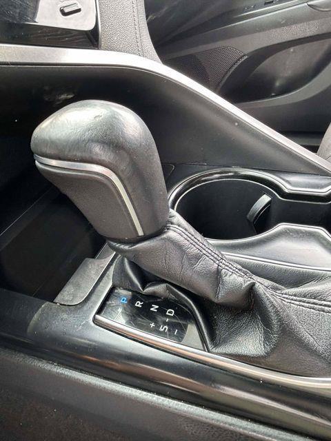 Toyota Camry  2019
