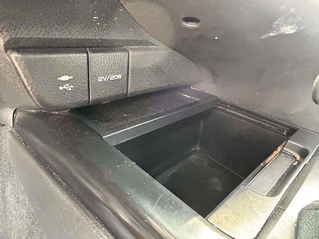 Toyota Camry  2019