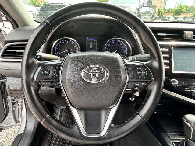 Toyota Camry  2019
