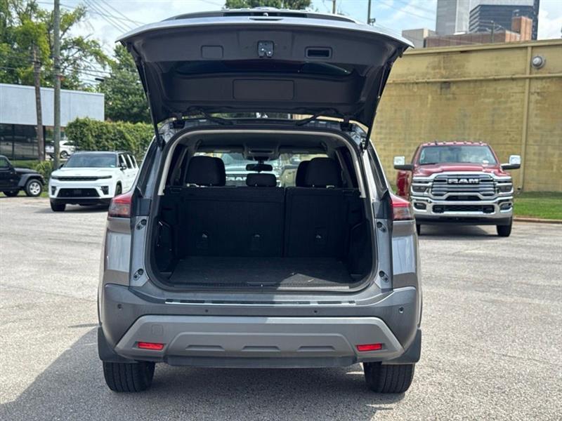 Nissan Rogue  2022
