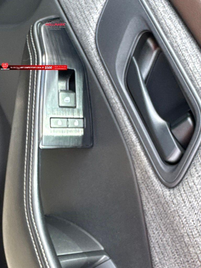 Nissan Rogue  2022