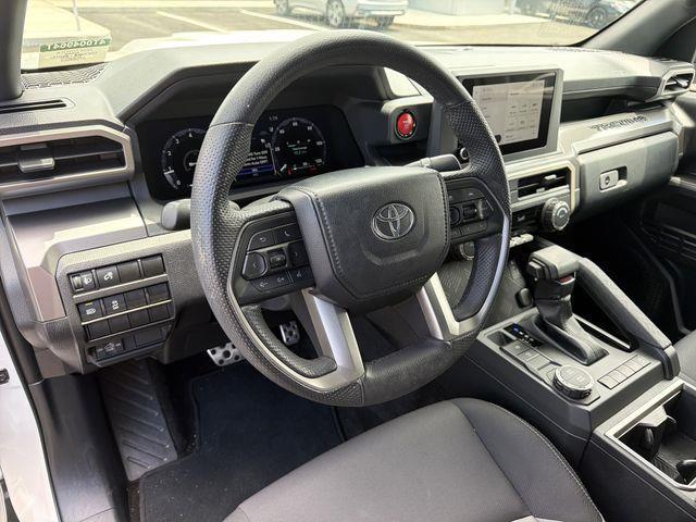Toyota Tacoma  2024