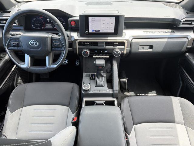 Toyota Tacoma  2024