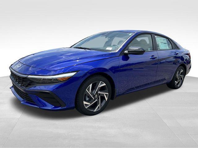 Hyundai Elantra  2025