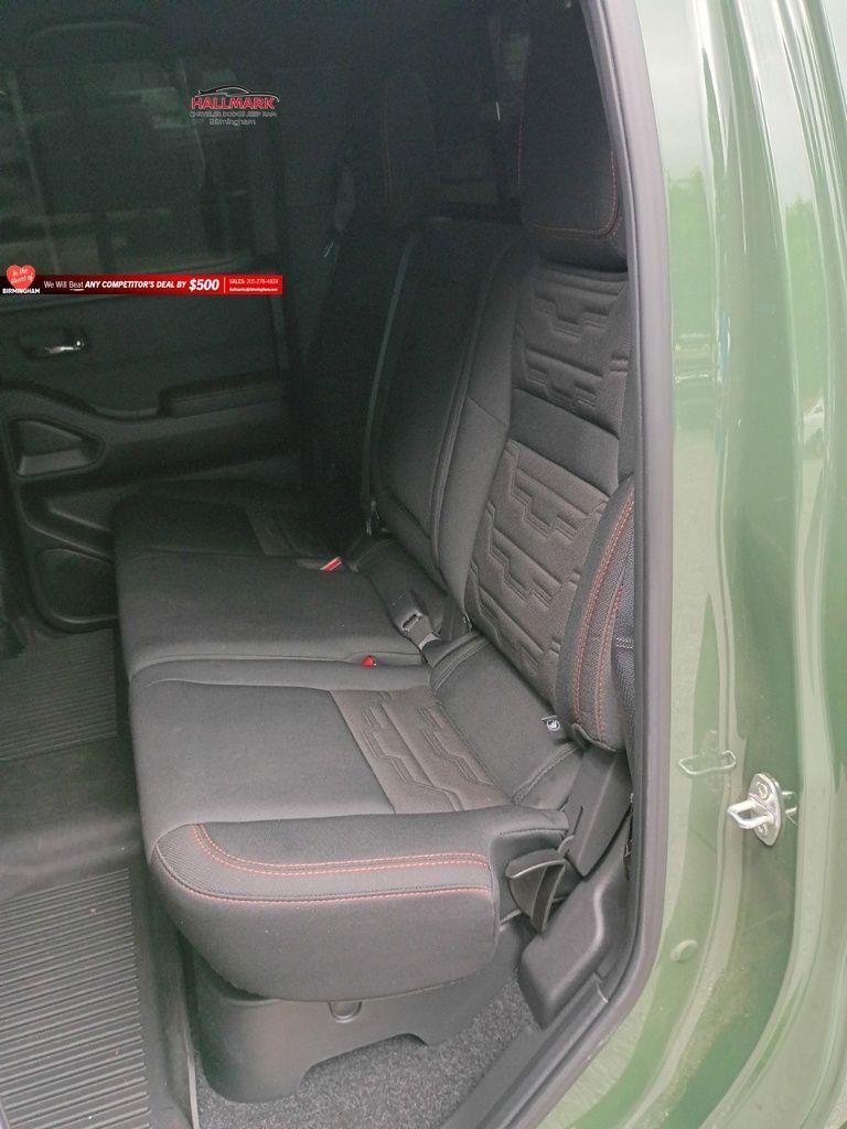 Nissan Frontier  2024
