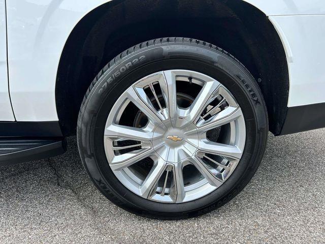 Chevrolet Suburban  2021