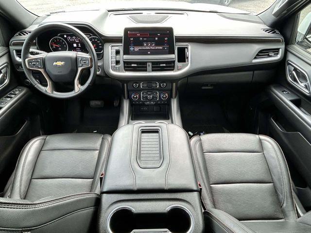 Chevrolet Suburban  2021