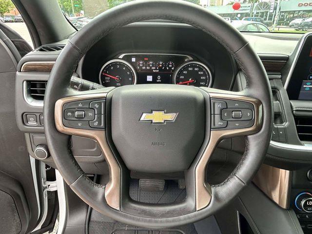 Chevrolet Suburban  2021