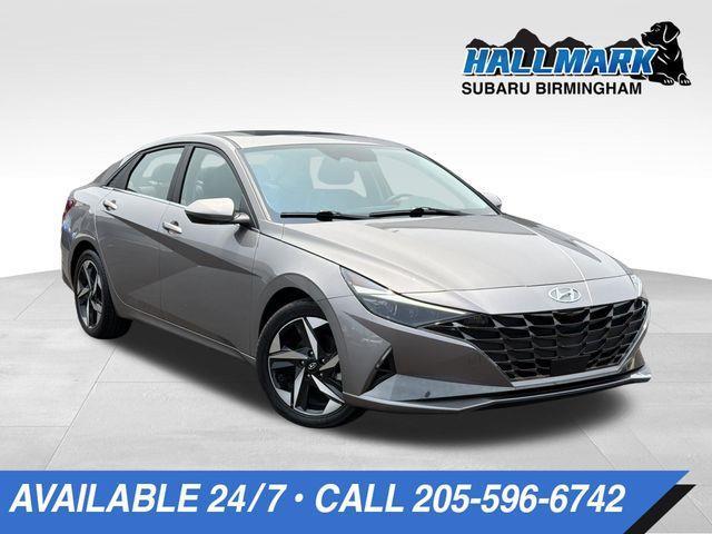 Hyundai Elantra  2023