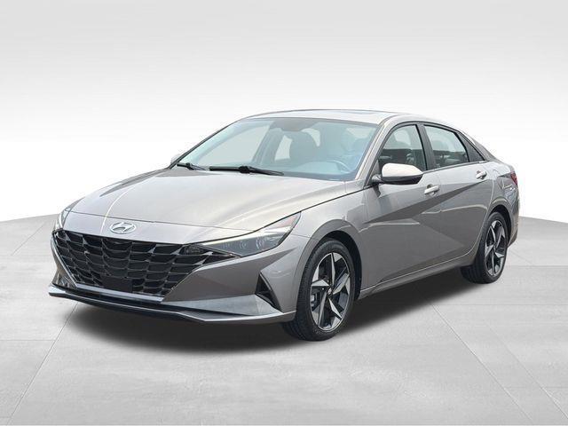 Hyundai Elantra  2023