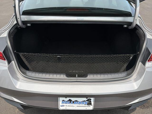Hyundai Elantra  2023