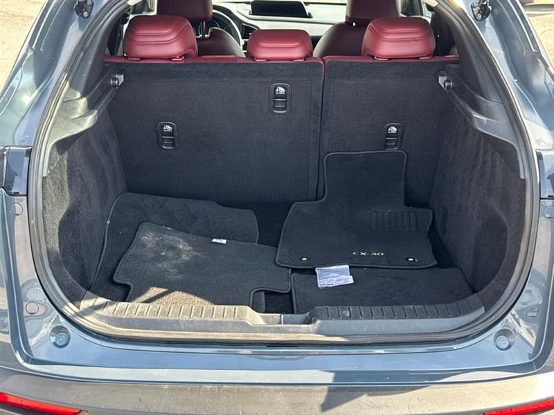 Mazda CX-30  2023