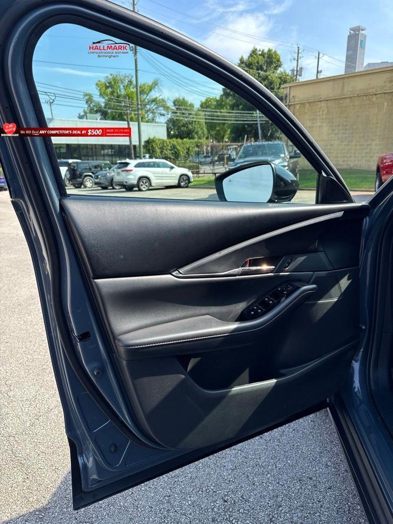Mazda CX-30  2023