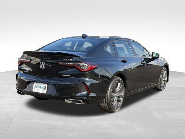 Acura TLX  2023