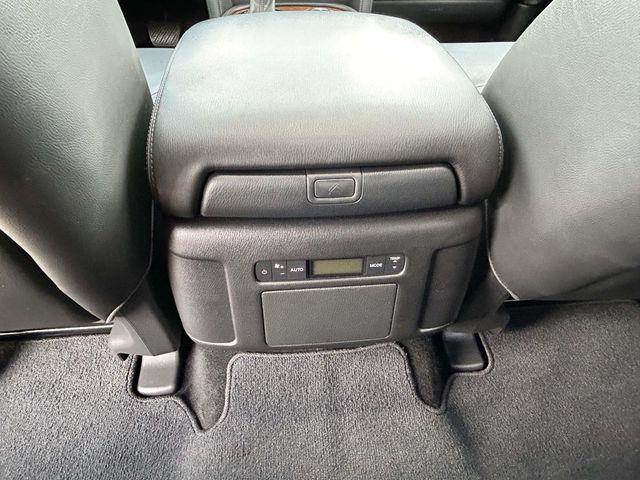 Nissan Armada  2024
