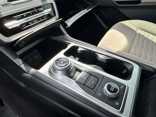 Ford Explorer  2020