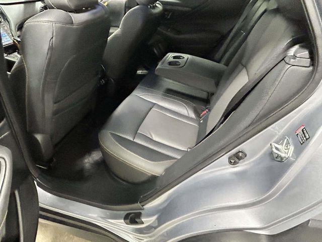 Subaru Outback  2023