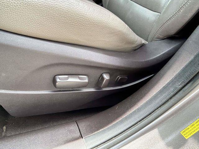 Subaru Outback  2023