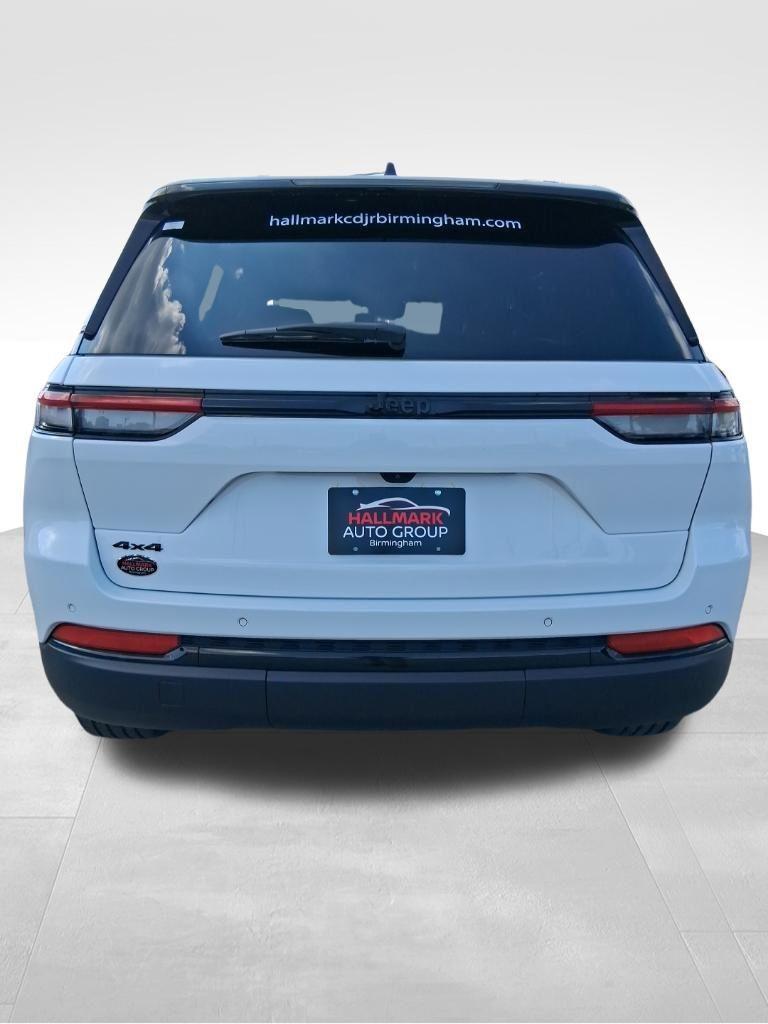 Jeep Grand Cherokee  2024