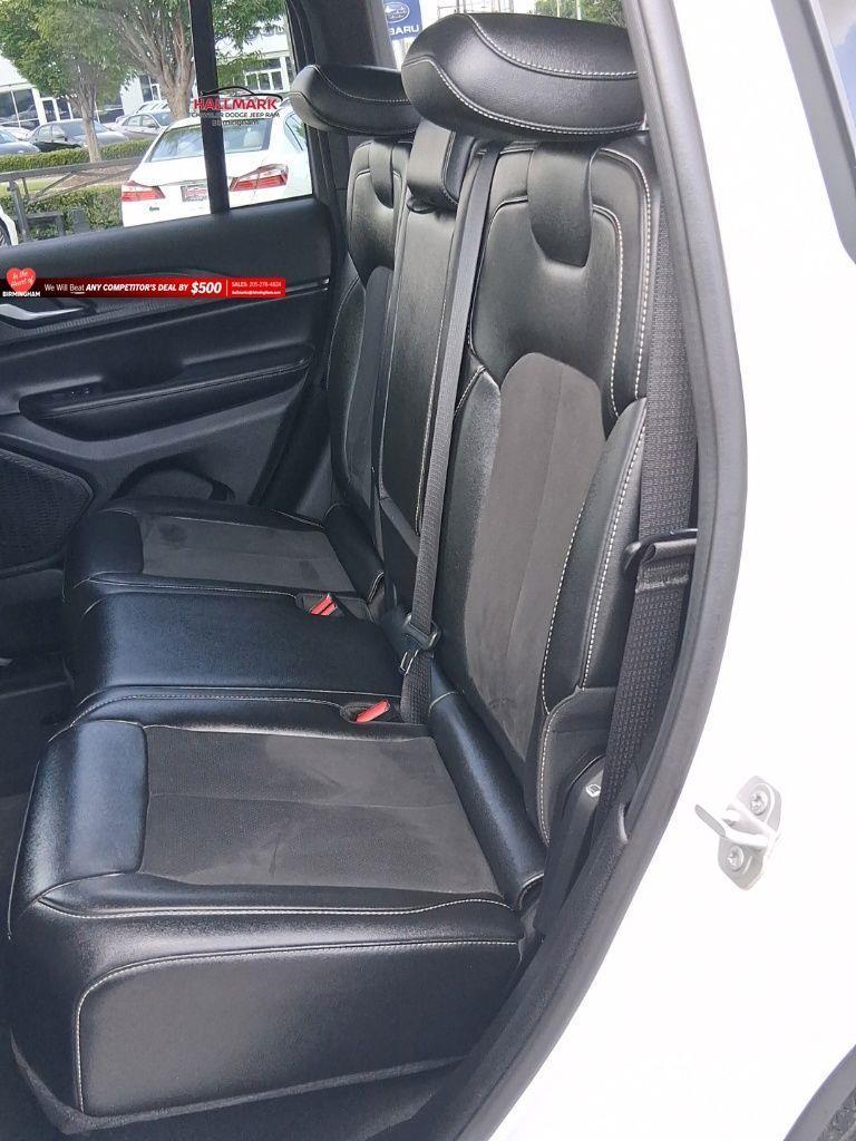 Jeep Grand Cherokee  2024