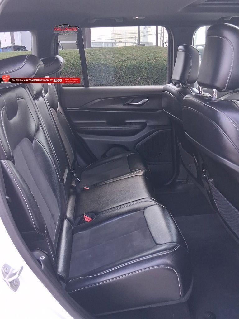 Jeep Grand Cherokee  2024