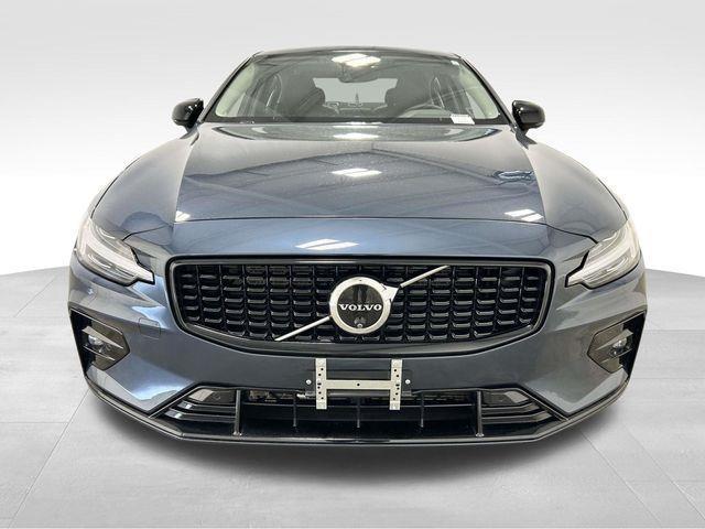 Volvo S60  2024