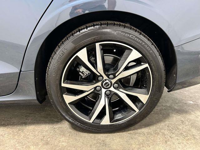 Volvo S60  2024