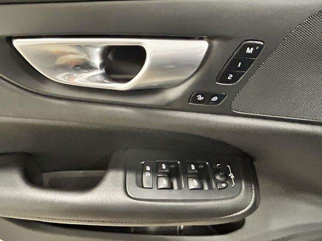 Volvo S60  2024