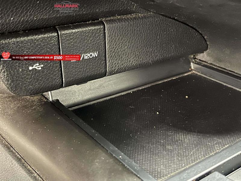 Toyota Camry  2022