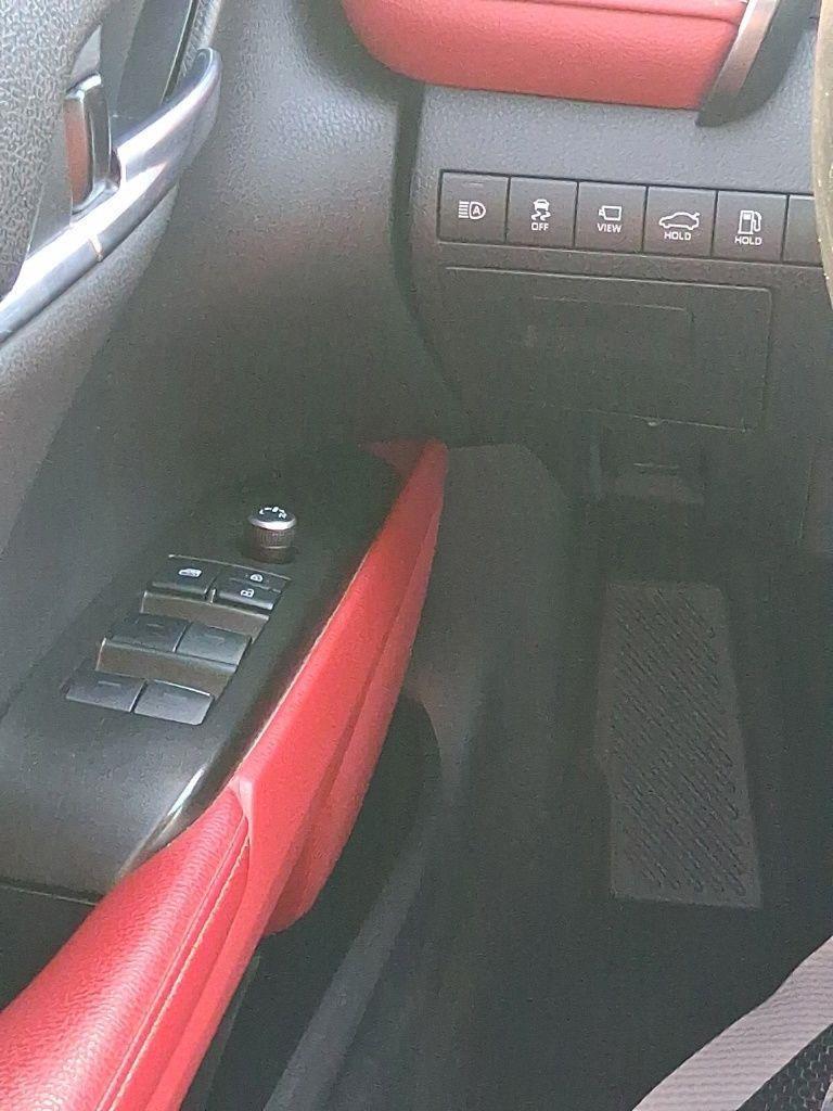 Toyota Camry  2021
