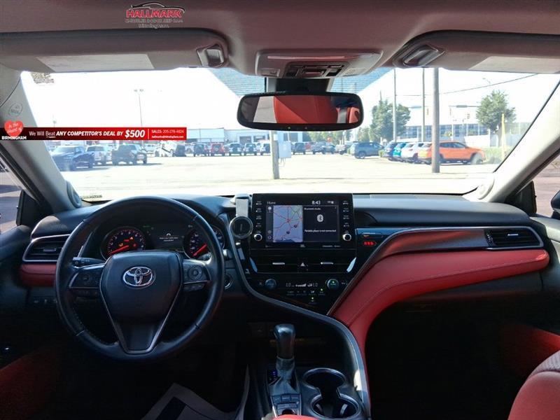 Toyota Camry  2021