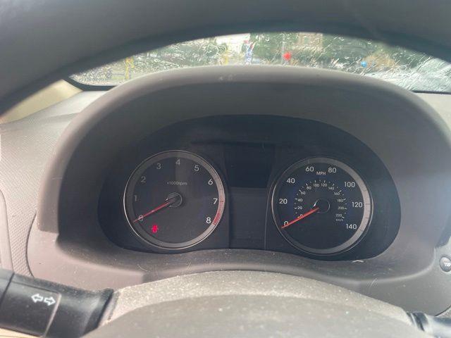 Hyundai Accent  2013