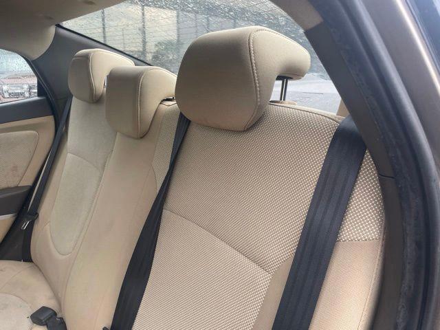 Hyundai Accent  2013