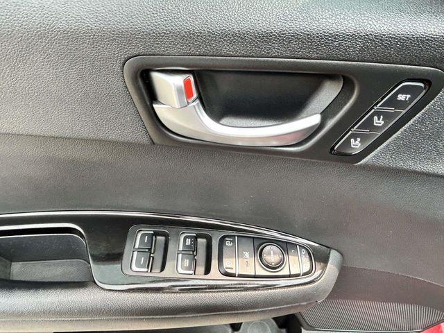 Kia Optima  2018
