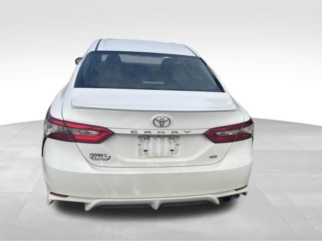 Toyota Camry  2018