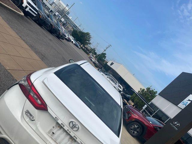 Toyota Camry  2018