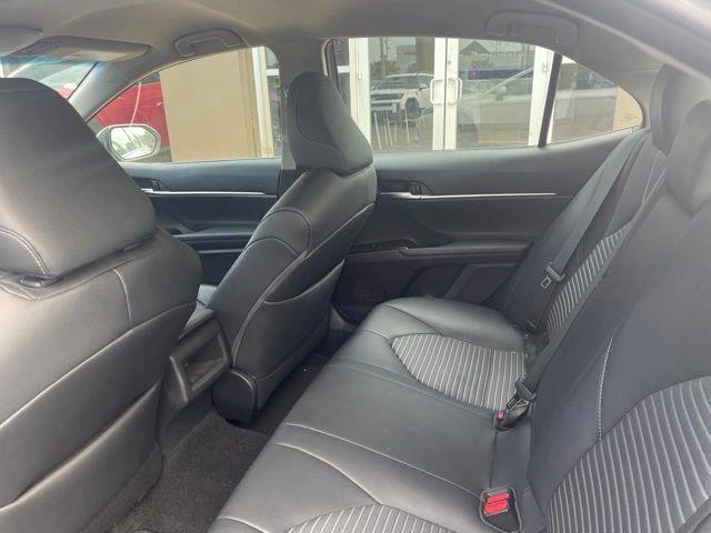 Toyota Camry  2018