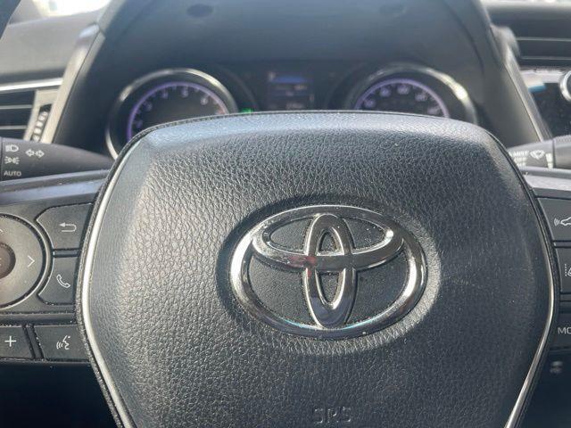 Toyota Camry  2018
