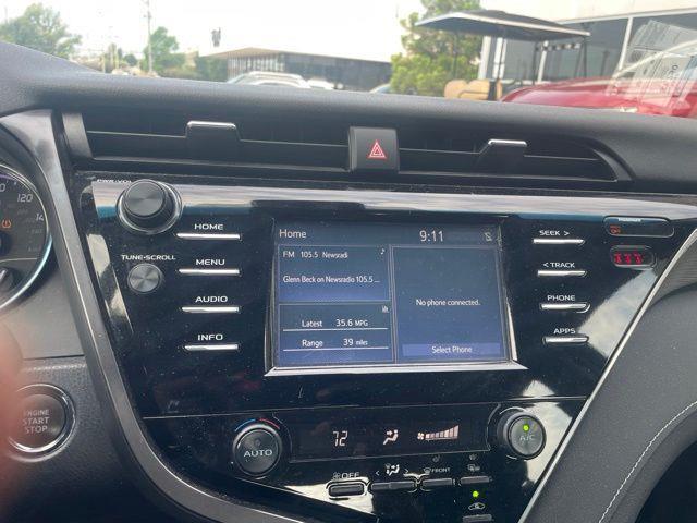 Toyota Camry  2018