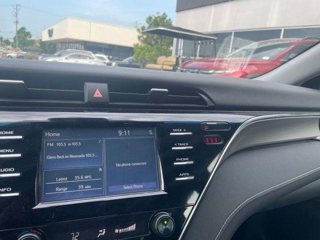 Toyota Camry  2018