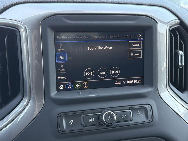 Chevrolet Silverado 1500  2021